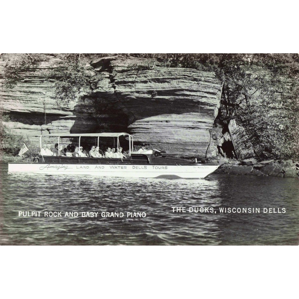 Vintage Wisconsin Dells The Ducks Tour Boat Pulpit Rock RPPC Postcard